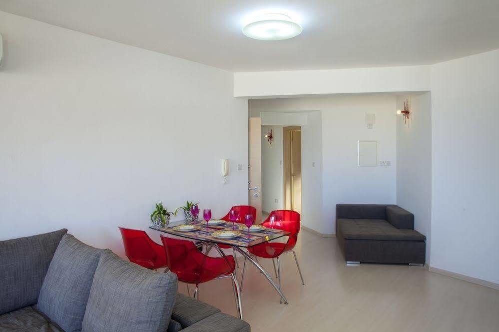 Fig Tree Bay Apartments 프로타라스 외부 사진