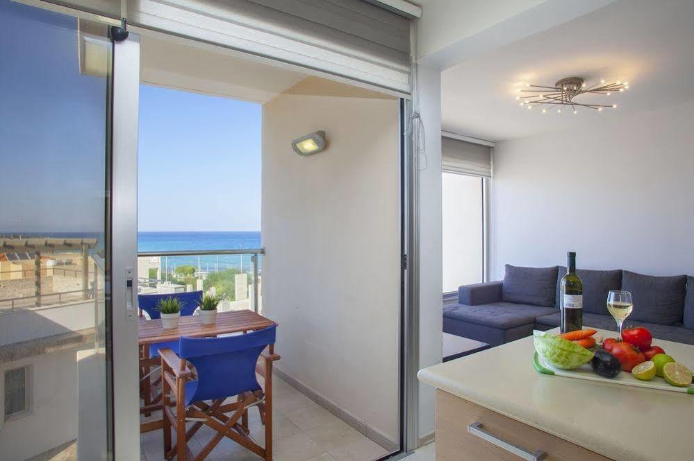 Fig Tree Bay Apartments 프로타라스 외부 사진